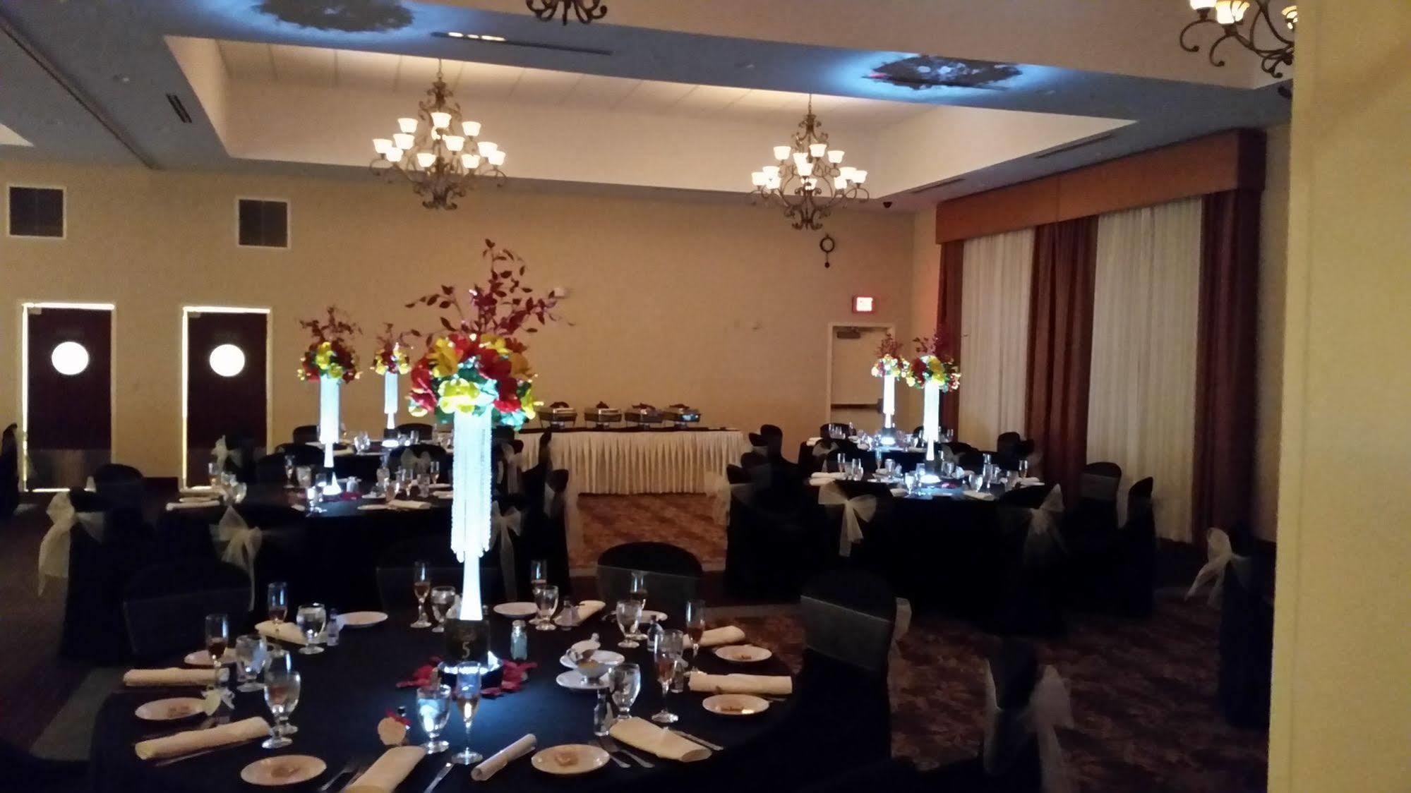 Grand - Syracuse North 3*